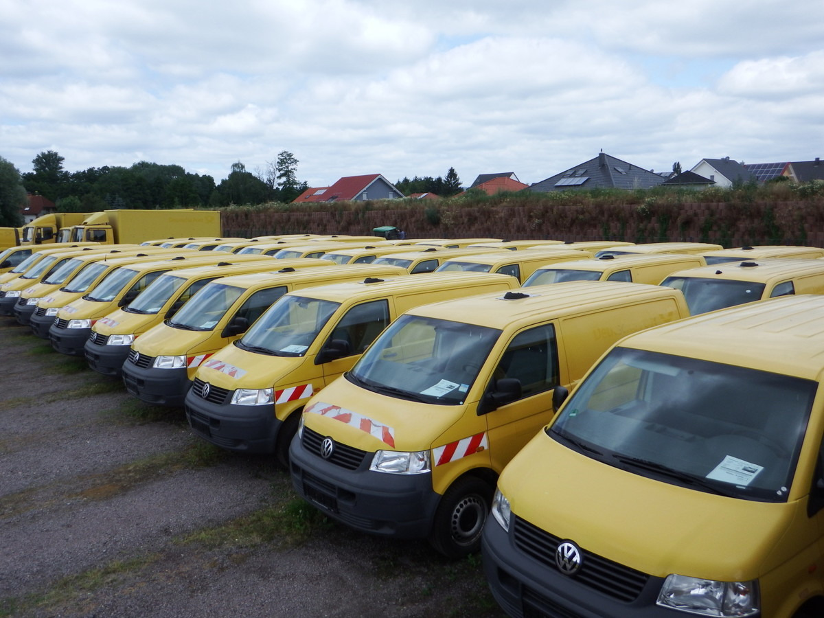 VW T5 Transporter 1.9 TDI 2-Sitzer PARKTRONIK 2xSCH - Små skåpbil: bild 1 VW T5 Transporter 1.9 TDI 2-Sitzer PARKTRONIK 2xSCH - Små skåpbil: bild 1