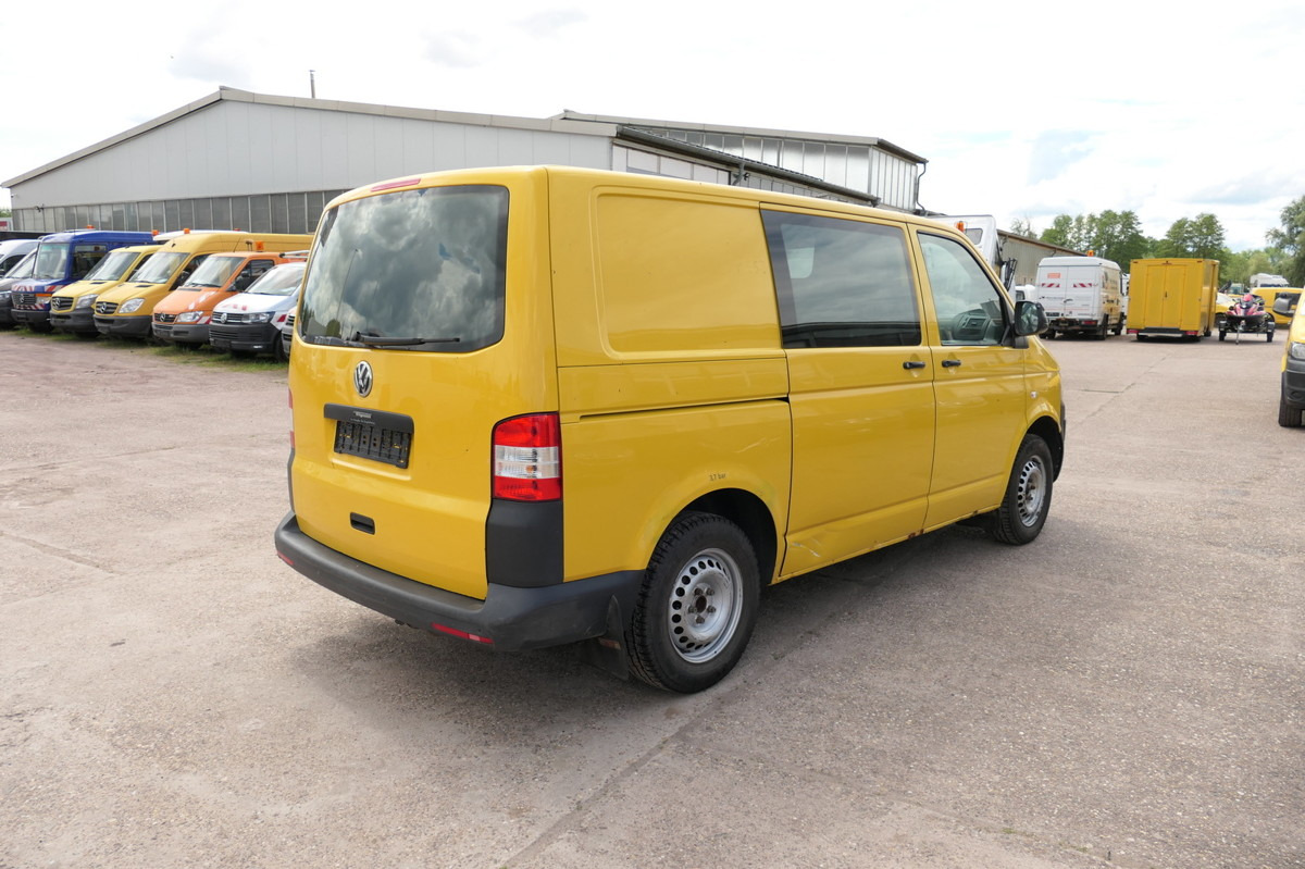 VW T5 Transporter 2.0 TDI COC - Små skåpbil: bild 4 VW T5 Transporter 2.0 TDI COC - Små skåpbil: bild 4
