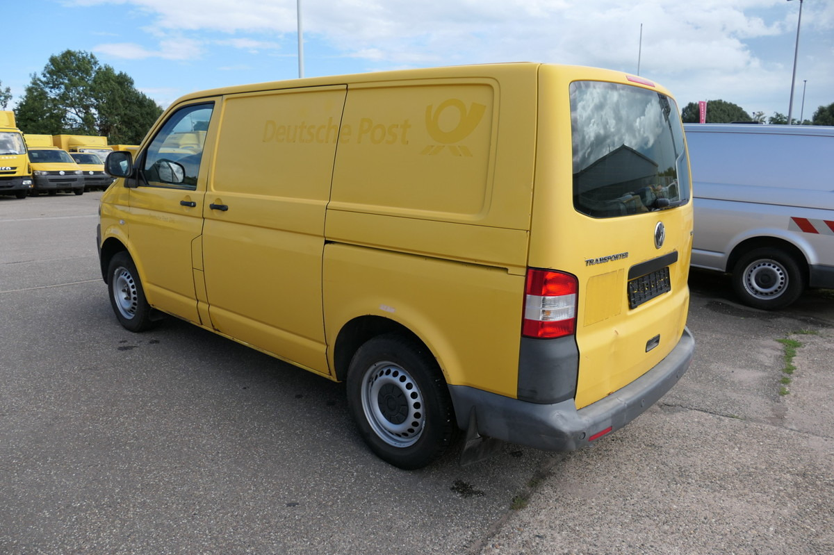 VW T5 Transporter 2.0 TDI EURO-5 2xSCHIEBETÜR PARKT - Små skåpbil: bild 4 VW T5 Transporter 2.0 TDI EURO-5 2xSCHIEBETÜR PARKT - Små skåpbil: bild 4