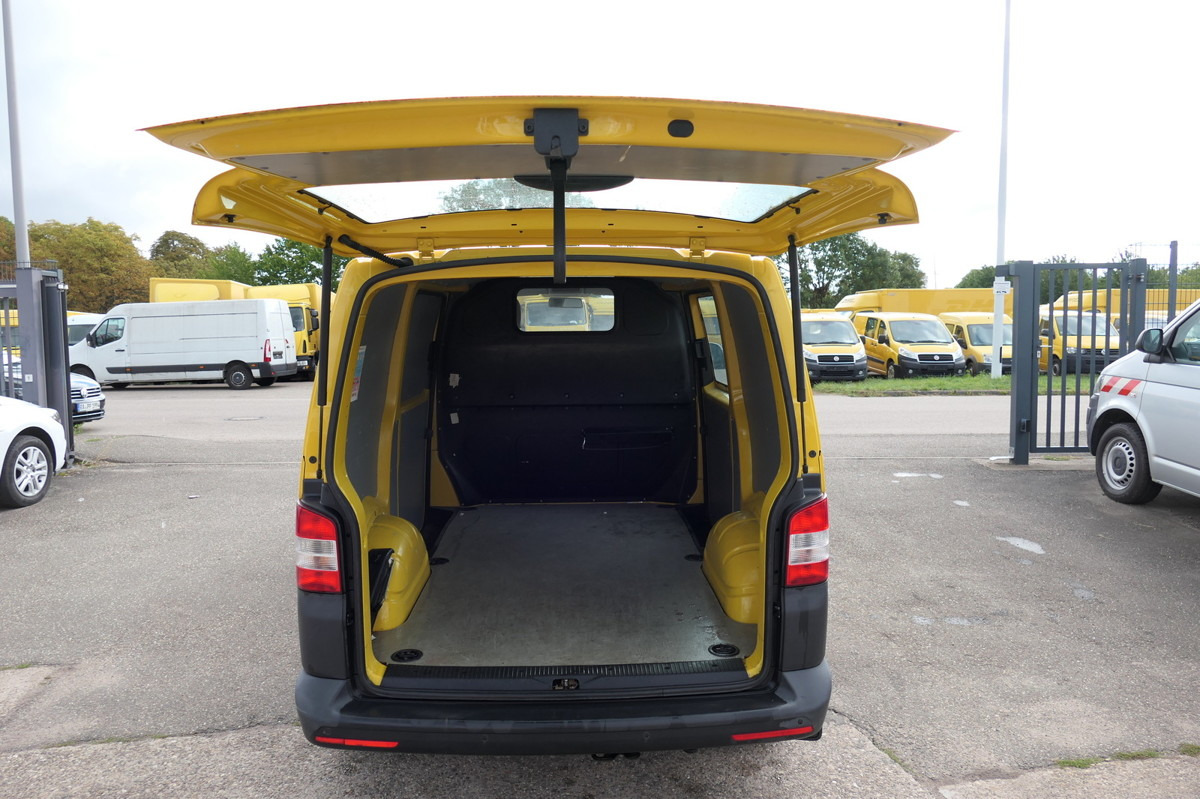 VW T5 Transporter 2.0 TDI EURO-5 CoC 2xSCHIEBETÜR P - Små skåpbil: bild 5 VW T5 Transporter 2.0 TDI EURO-5 CoC 2xSCHIEBETÜR P - Små skåpbil: bild 5