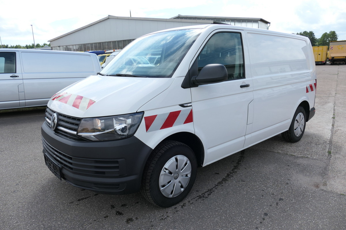 VW T6 Transporter 2.0 TDI 4Motion 3Sitzer KLIMA AHK - Små skåpbil: bild 3 VW T6 Transporter 2.0 TDI 4Motion 3Sitzer KLIMA AHK - Små skåpbil: bild 3