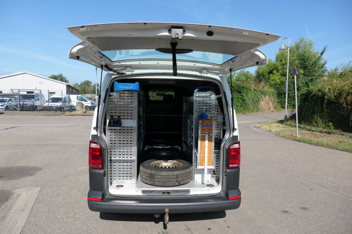 VW T6 Transporter 2.0 TDI lang 4Motion KLIMA AHK We - Små skåpbil: bild 1 VW T6 Transporter 2.0 TDI lang 4Motion KLIMA AHK We - Små skåpbil: bild 1