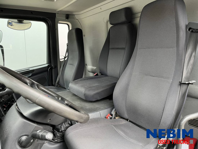 Lastbil med skåp Scania P270 - 343.938km - 3 front seats: bild 8 Lastbil med skåp Scania P270 - 343.938km - 3 front seats: bild 8