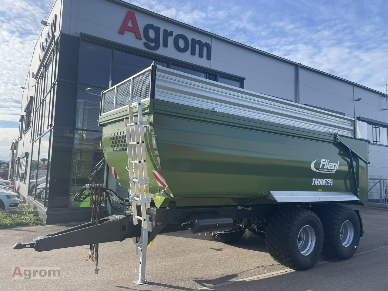 Fliegl TMK 264 FOX - Tippvagn för lantbruk: bild 1 Fliegl TMK 264 FOX - Tippvagn för lantbruk: bild 1