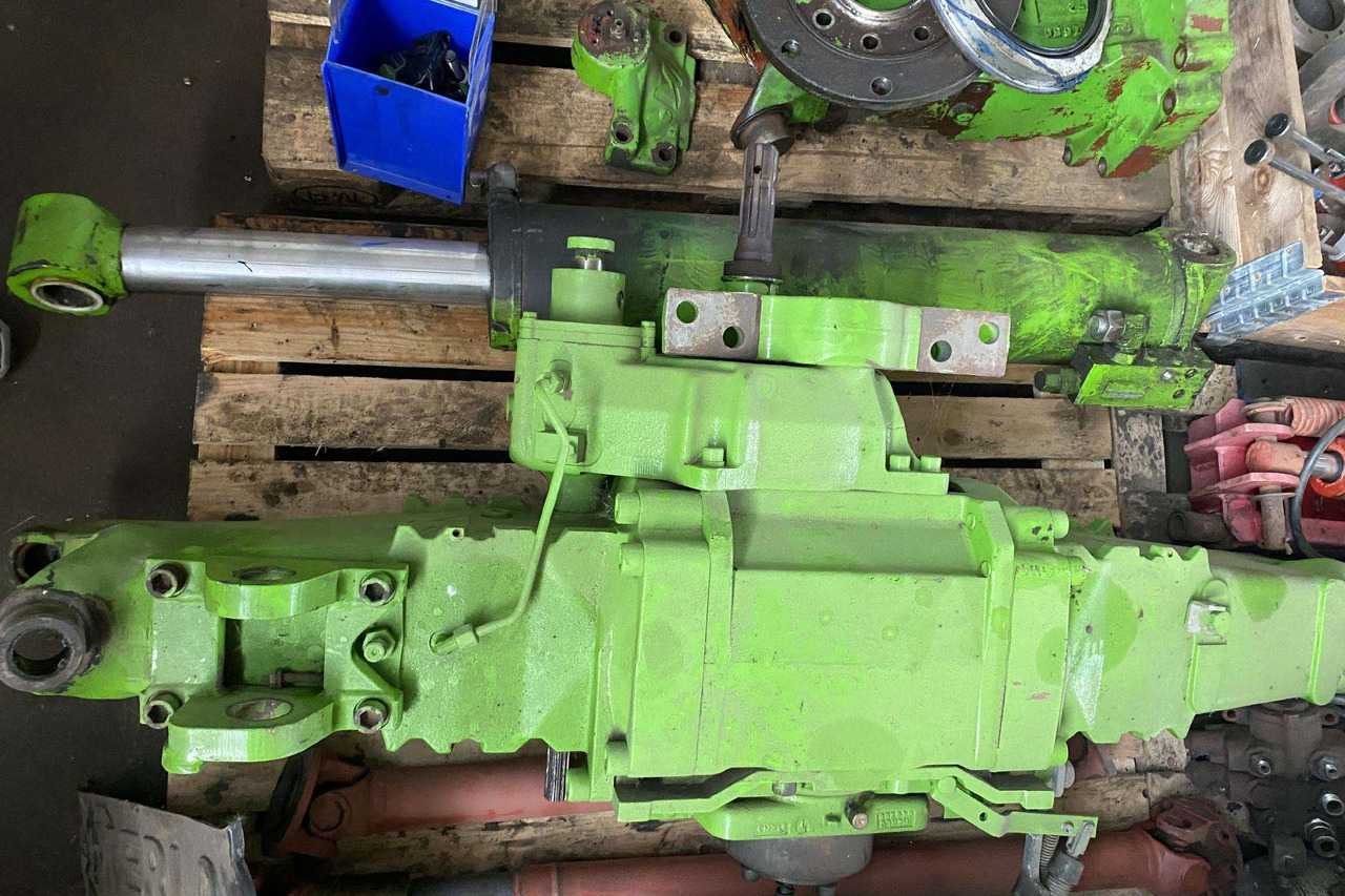 Merlo Merlo - Huv för Lantbruksmaskiner: bild 4 Merlo Merlo - Huv för Lantbruksmaskiner: bild 4