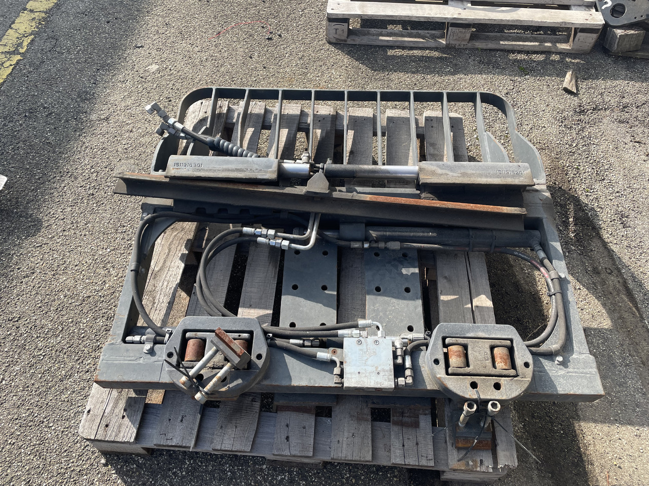 KAUP 3.5 t466BZA - Gafflar för Motviktstruck: bild 1 KAUP 3.5 t466BZA - Gafflar för Motviktstruck: bild 1