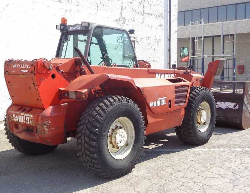 Manitou MT 1337 SLT - Teleskoplastar: bild 2 Manitou MT 1337 SLT - Teleskoplastar: bild 2