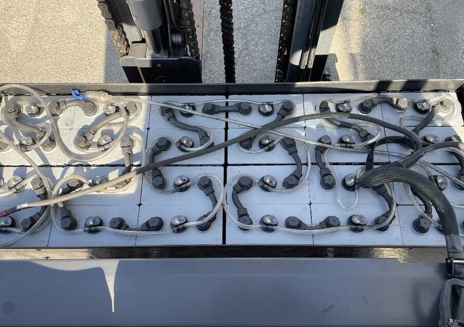 Still FM-SE 14 - Skjutstativtruck: bild 2 Still FM-SE 14 - Skjutstativtruck: bild 2