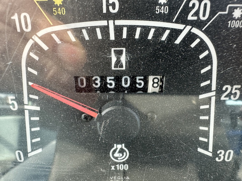 Ford 6640 SL - Traktor: bild 5 Ford 6640 SL - Traktor: bild 5