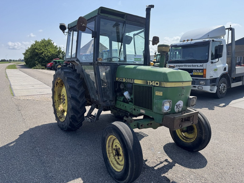 John Deere 1140 - Traktor: bild 3 John Deere 1140 - Traktor: bild 3