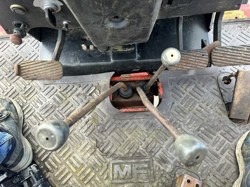 Massey Ferguson 675 - Traktor: bild 3 Massey Ferguson 675 - Traktor: bild 3