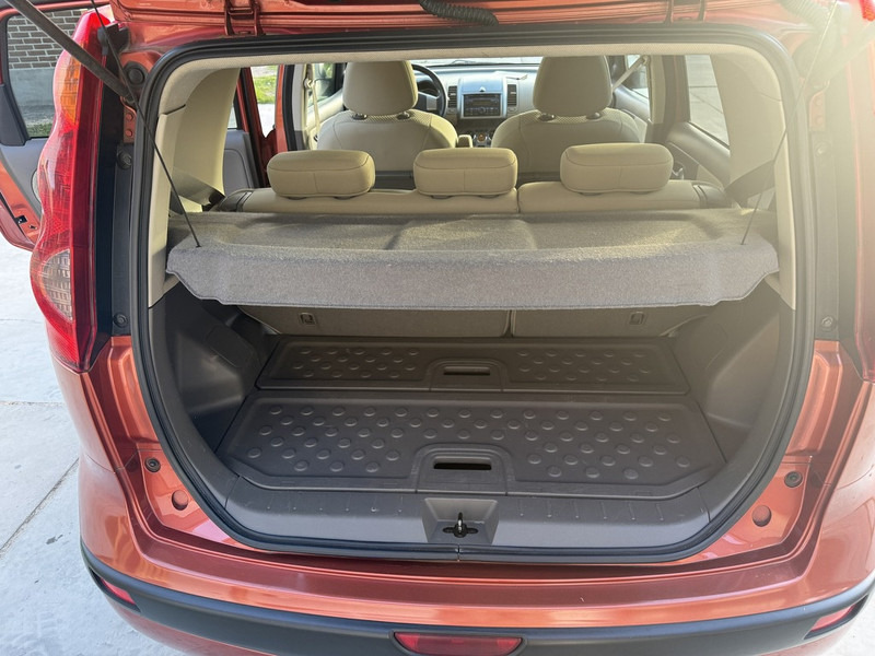 Personbil Nissan Note: bild 13 Personbil Nissan Note: bild 13