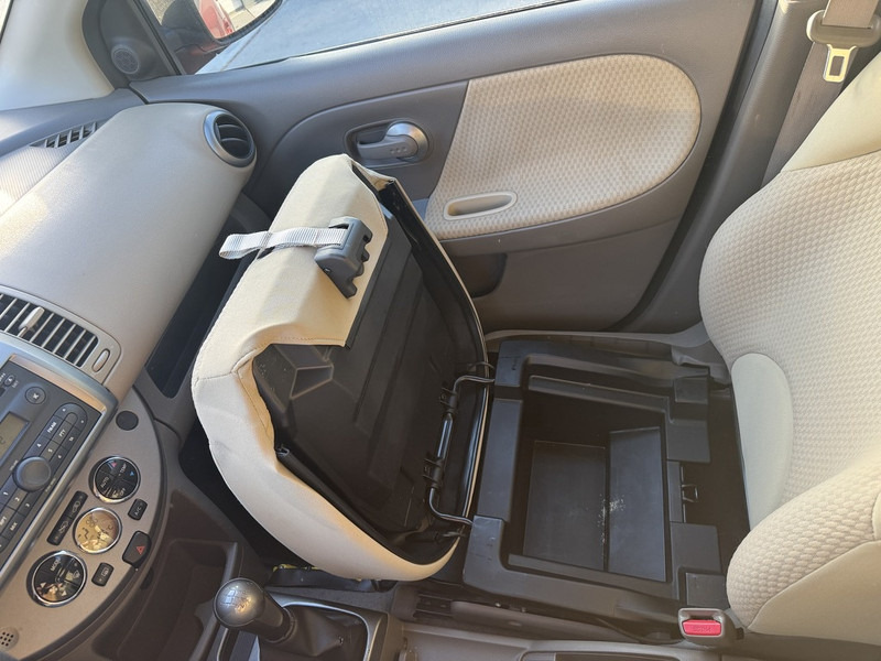 Personbil Nissan Note: bild 11 Personbil Nissan Note: bild 11