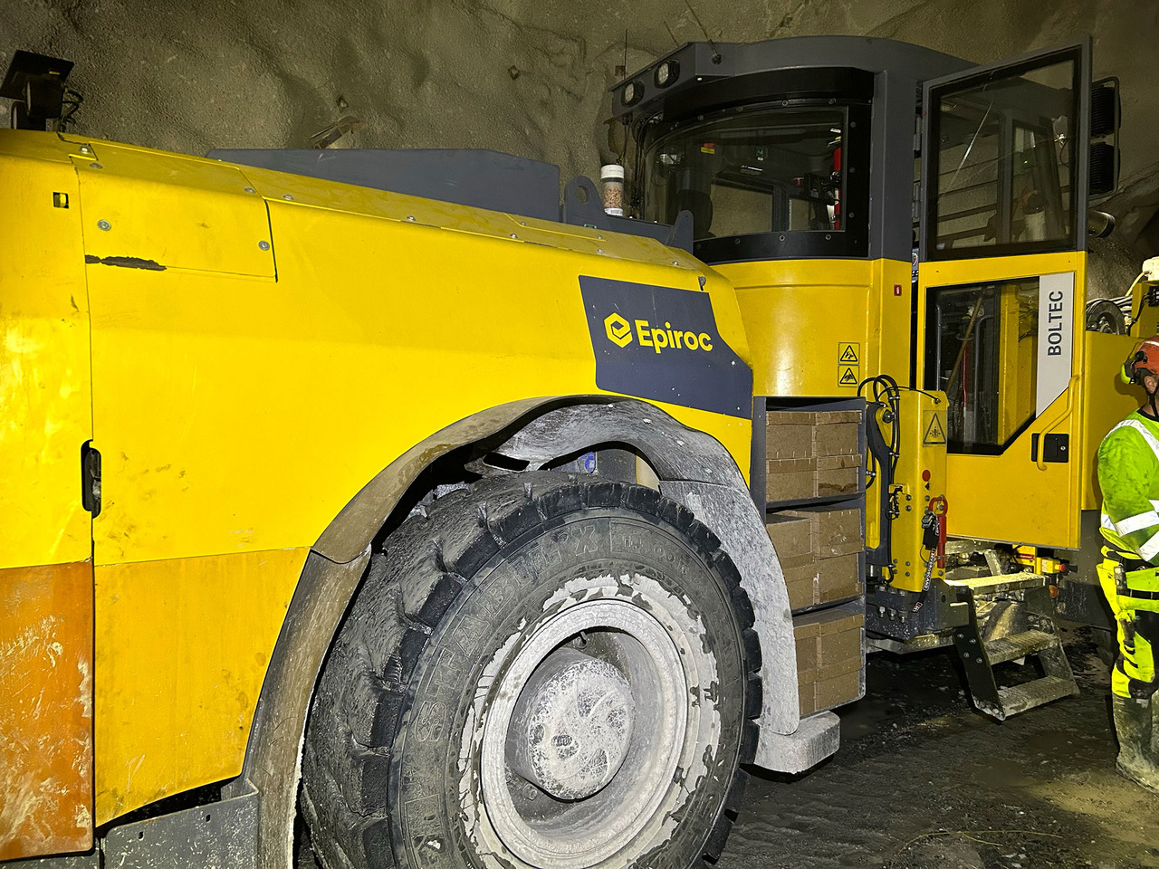 Atlas Copco Boltec E - Styrbara borrmaskin: bild 4 Atlas Copco Boltec E - Styrbara borrmaskin: bild 4