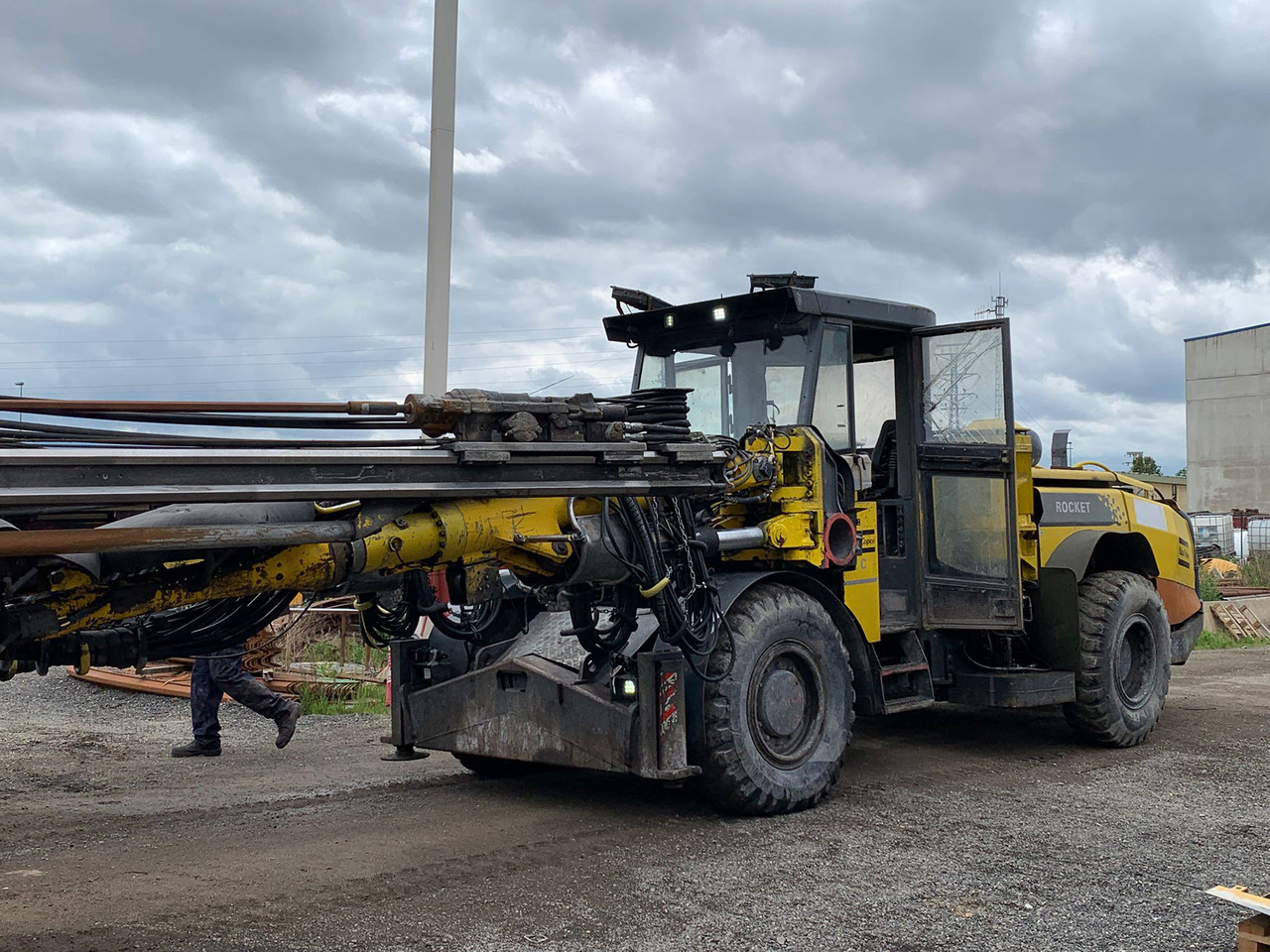 Atlas Copco L2C - Styrbara borrmaskin: bild 2 Atlas Copco L2C - Styrbara borrmaskin: bild 2