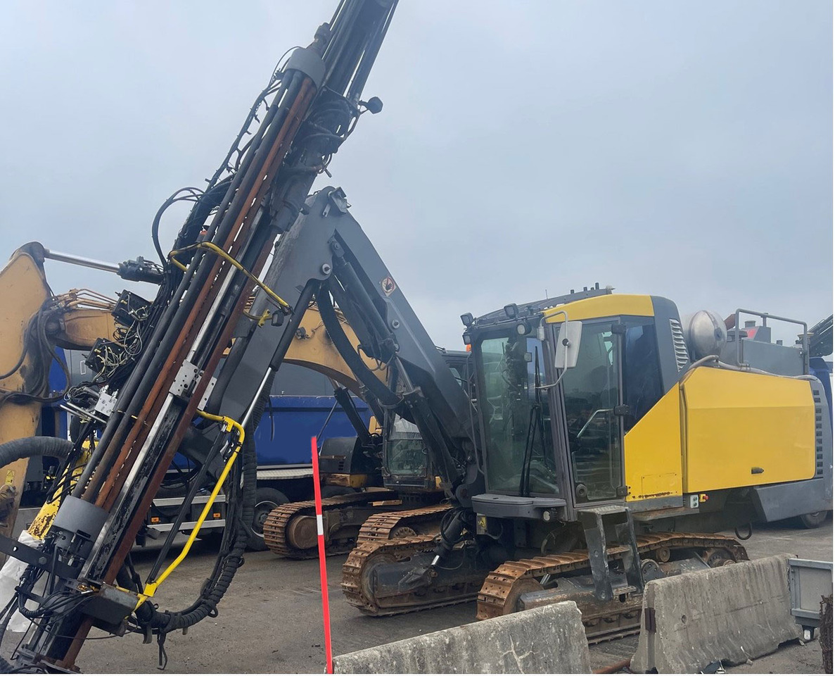 Atlas Copco SmartROC T40-11 - Borrmaskin: bild 2 Atlas Copco SmartROC T40-11 - Borrmaskin: bild 2