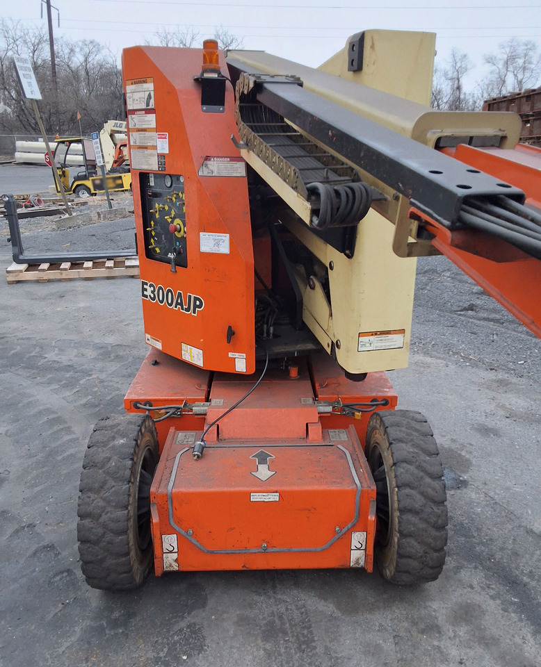 JLG E300AJP - Teleskophjullastare: bild 4 JLG E300AJP - Teleskophjullastare: bild 4