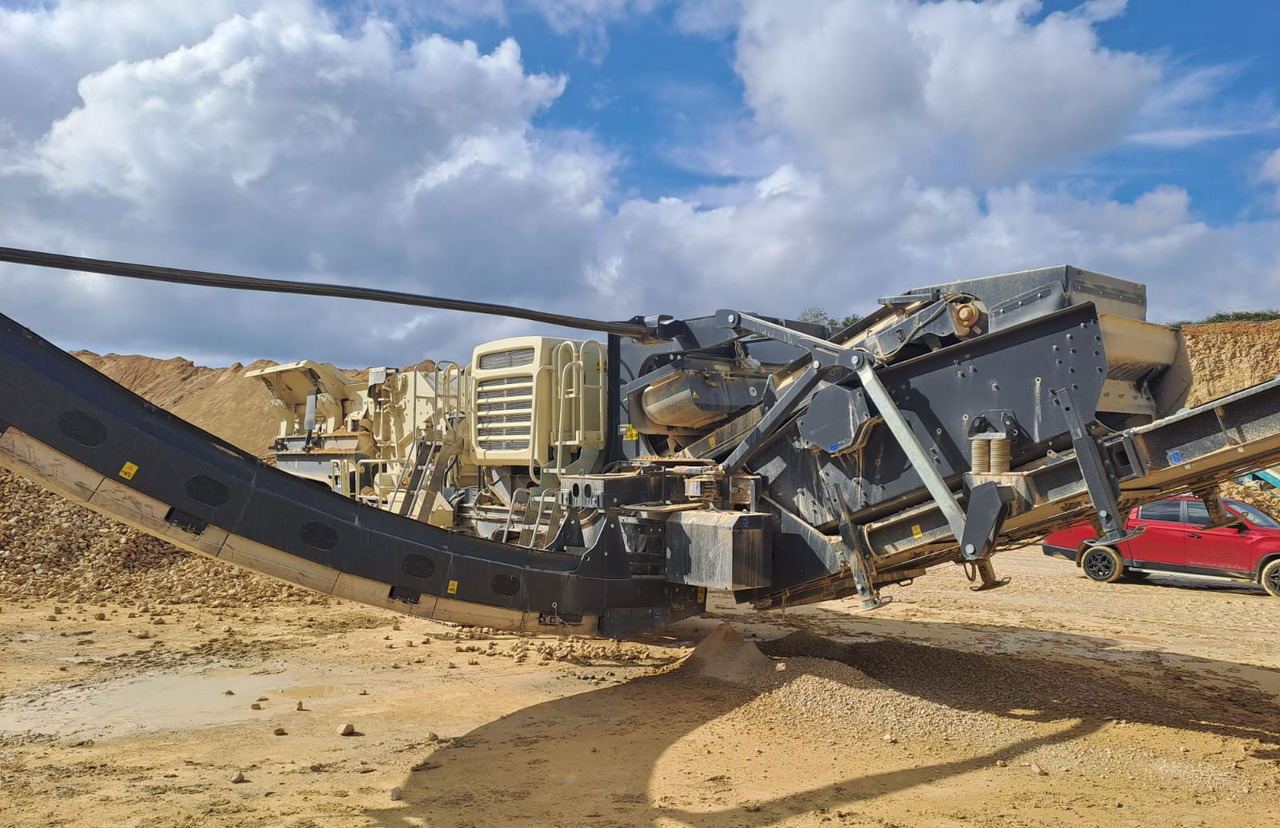 Metso LT1213S - Slagkross: bild 1 Metso LT1213S - Slagkross: bild 1