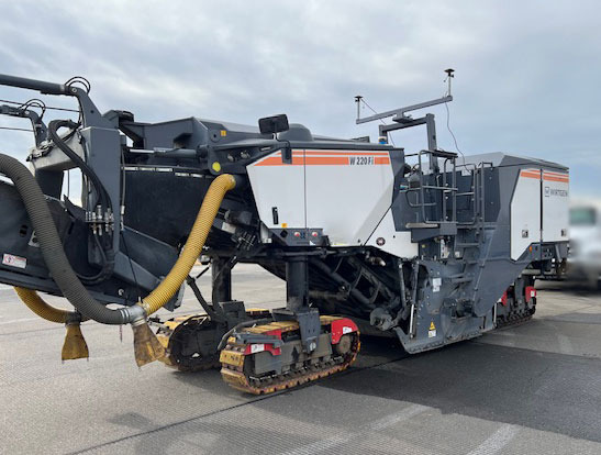 Wirtgen W 220 Fi - Asfaltfräs: bild 2 Wirtgen W 220 Fi - Asfaltfräs: bild 2