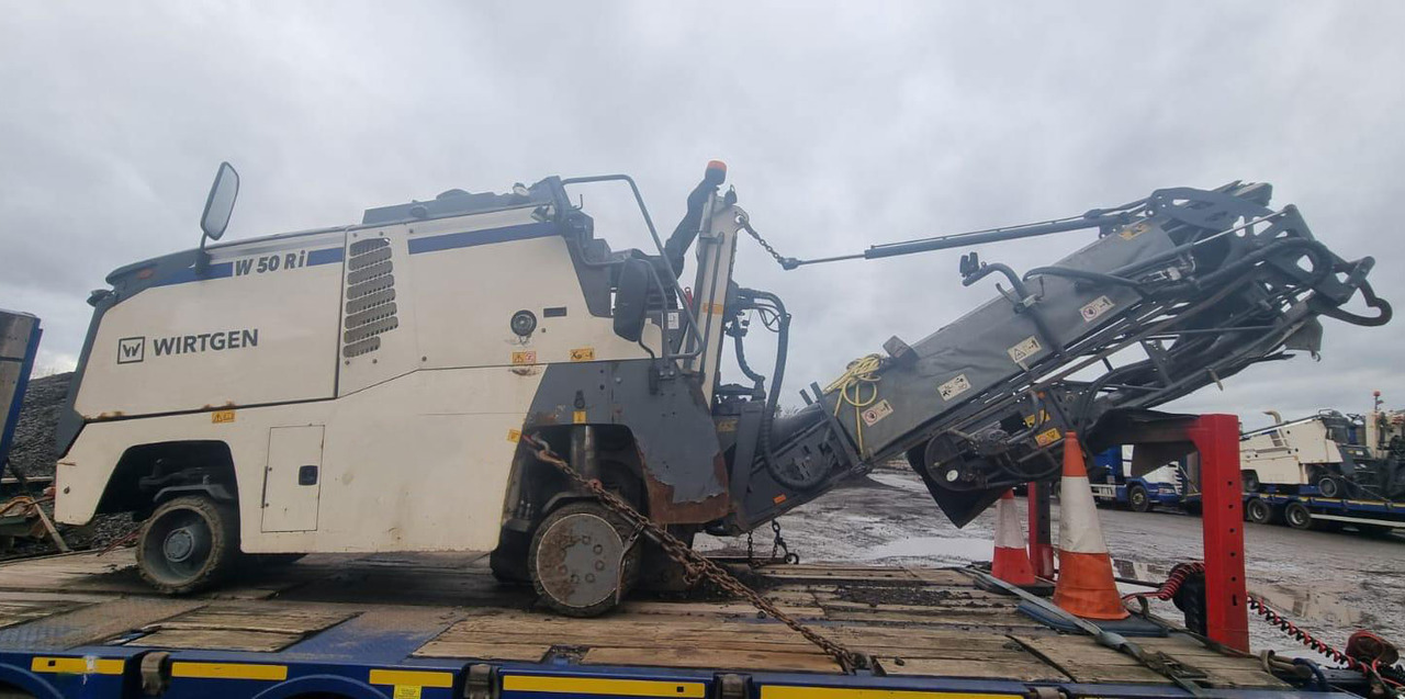 Wirtgen W 50 Ri - Asfaltfräs: bild 2 Wirtgen W 50 Ri - Asfaltfräs: bild 2