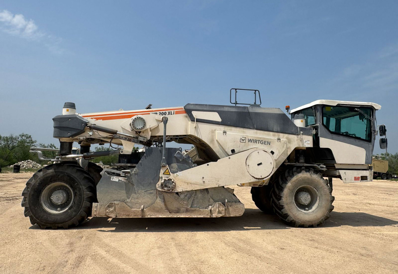 Wirtgen WR 200 XLI - Markstabiliserar: bild 2 Wirtgen WR 200 XLI - Markstabiliserar: bild 2