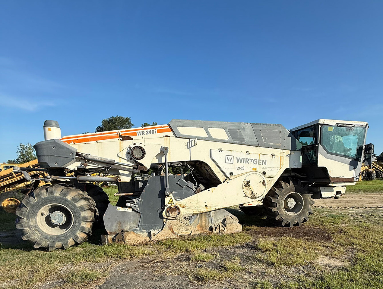 Wirtgen WR 240 I - Markstabiliserar: bild 1 Wirtgen WR 240 I - Markstabiliserar: bild 1
