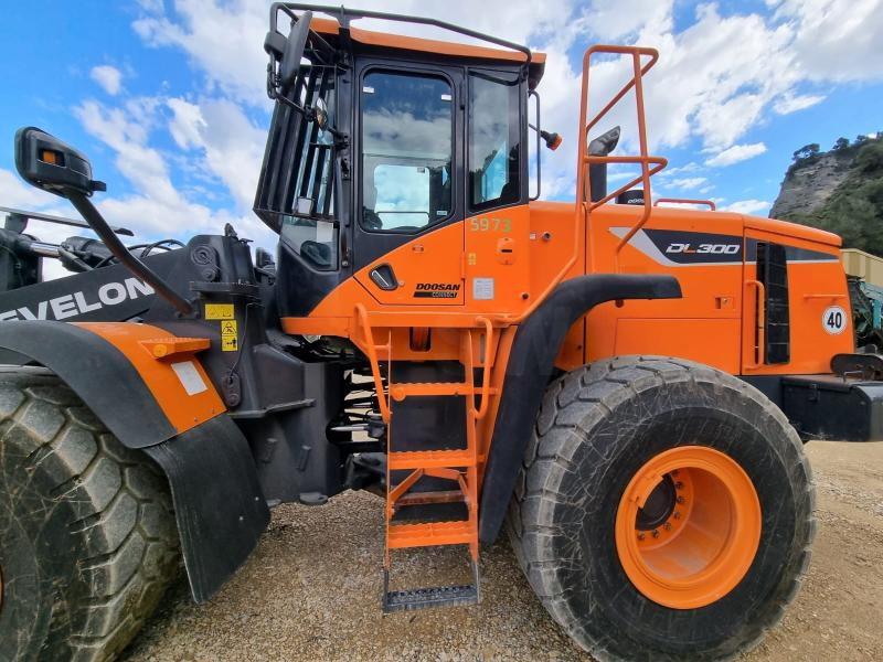 Doosan DL300 - Hjullastare: bild 4 Doosan DL300 - Hjullastare: bild 4