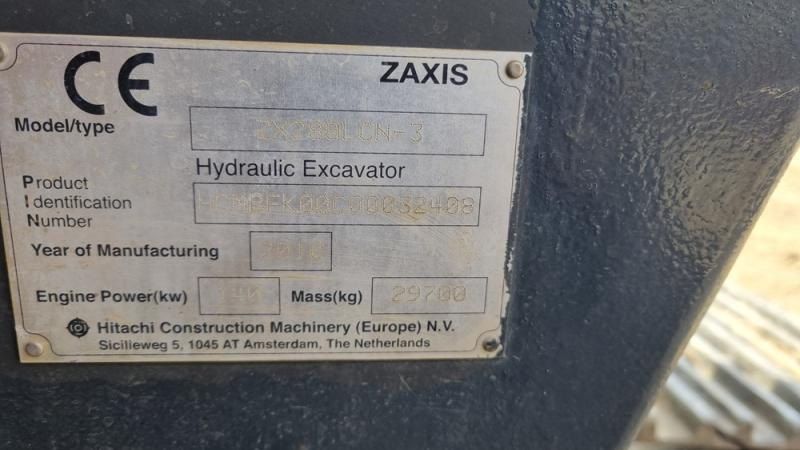 Hitachi ZX280 - Bandgrävare: bild 5 Hitachi ZX280 - Bandgrävare: bild 5