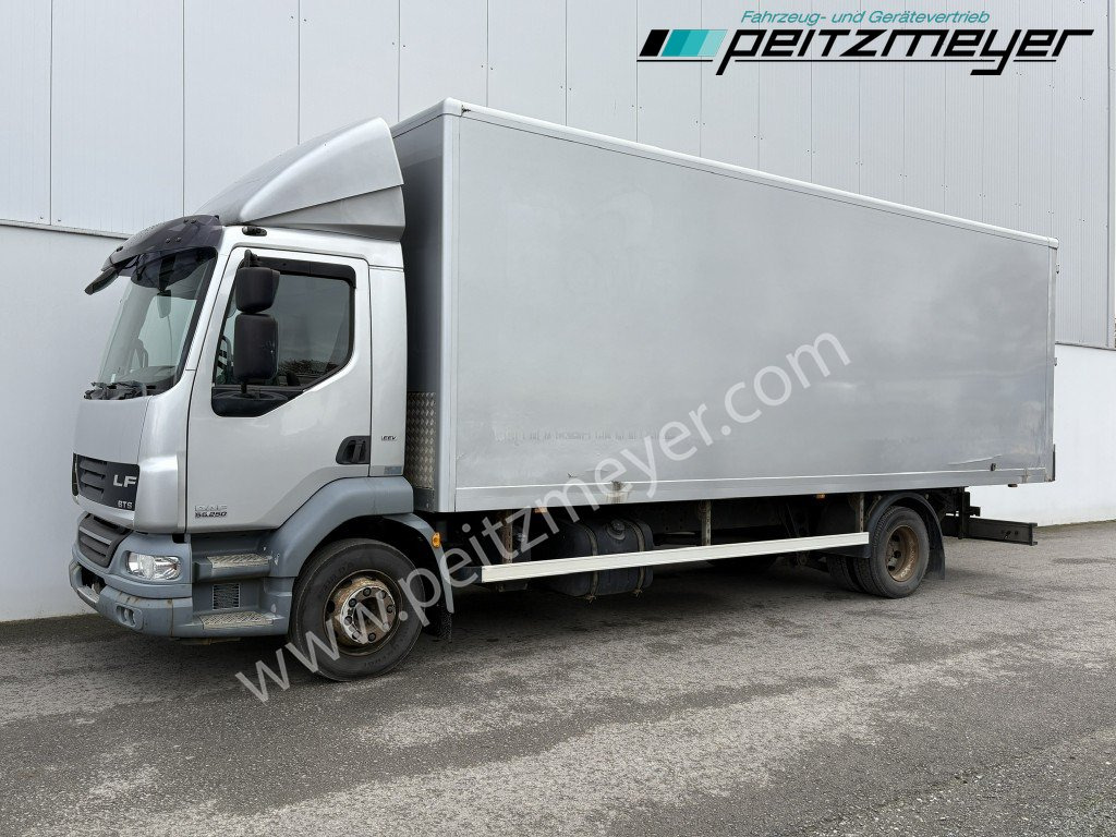 DAF AE 55 LF 14 G 250 BL Koffer - Lastbil med skåp: bild 1 DAF AE 55 LF 14 G 250 BL Koffer - Lastbil med skåp: bild 1
