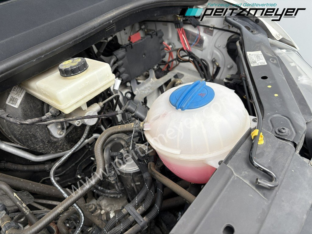 Små skåpbil VOLKSWAGEN-VW Crafter 2,0 TDI - 102 PS, mittellang + hoch Euro 6: bild 29 Små skåpbil VOLKSWAGEN-VW Crafter 2,0 TDI - 102 PS, mittellang + hoch Euro 6: bild 29