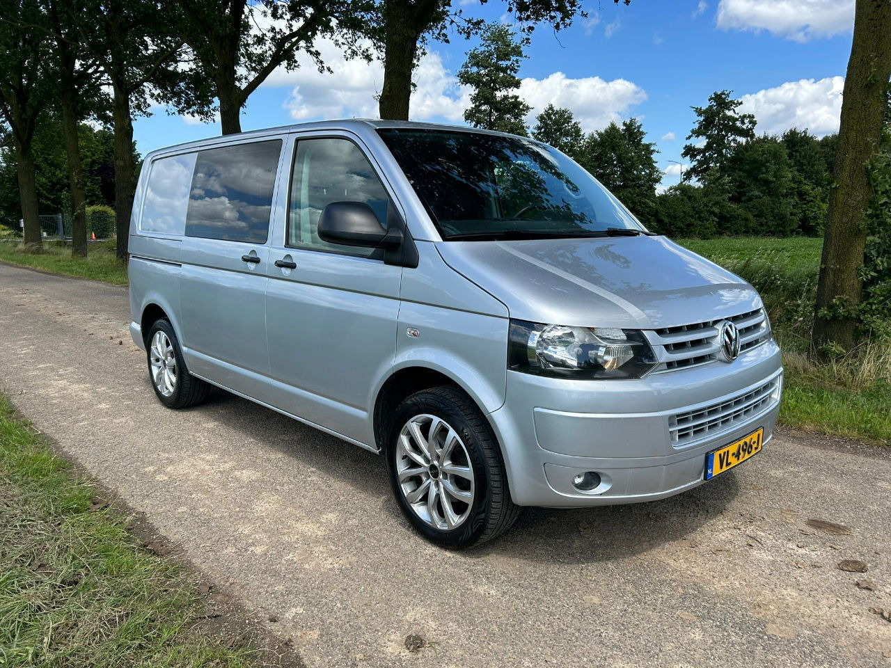 Volkswagen Transporter 2.0 TDI Bleumotion Technology L1 H1 114 PK apk 14-12-2026 Airco - Små skåpbil: bild 1 Volkswagen Transporter 2.0 TDI Bleumotion Technology L1 H1 114 PK apk 14-12-2026 Airco - Små skåpbil: bild 1
