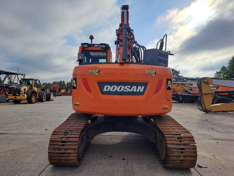 Doosan DX 235 LCR-5 - Bandgrävare: bild 3 Doosan DX 235 LCR-5 - Bandgrävare: bild 3