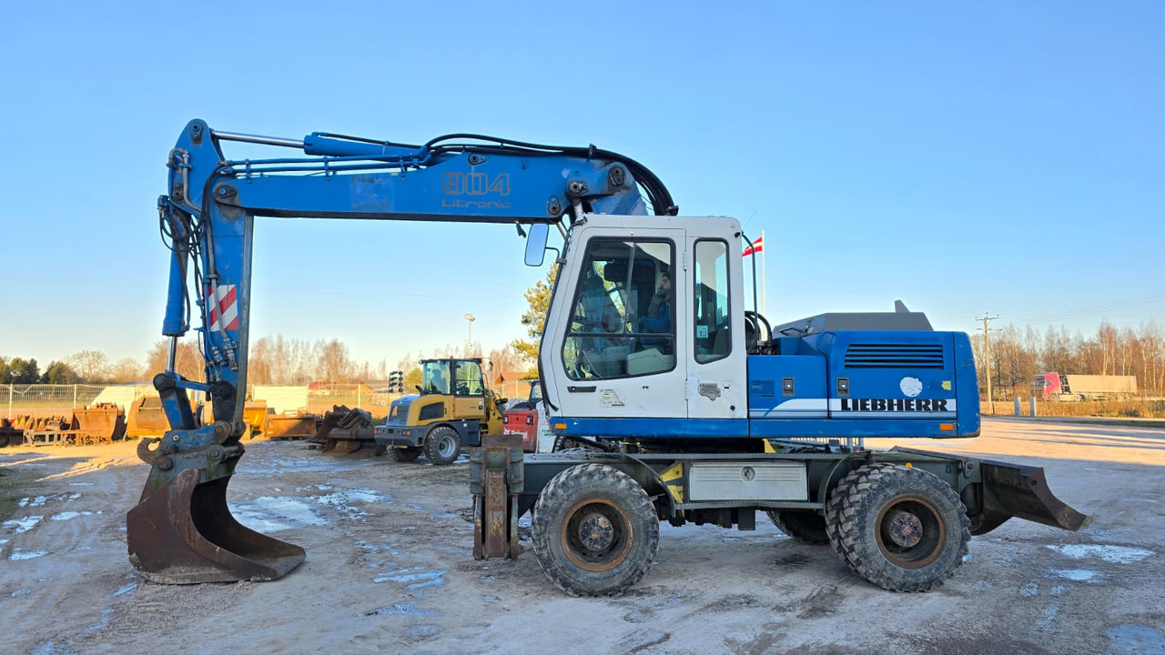 LIEBHERR A904 Litronic - Grävmaskin på däck: bild 5 LIEBHERR A904 Litronic - Grävmaskin på däck: bild 5