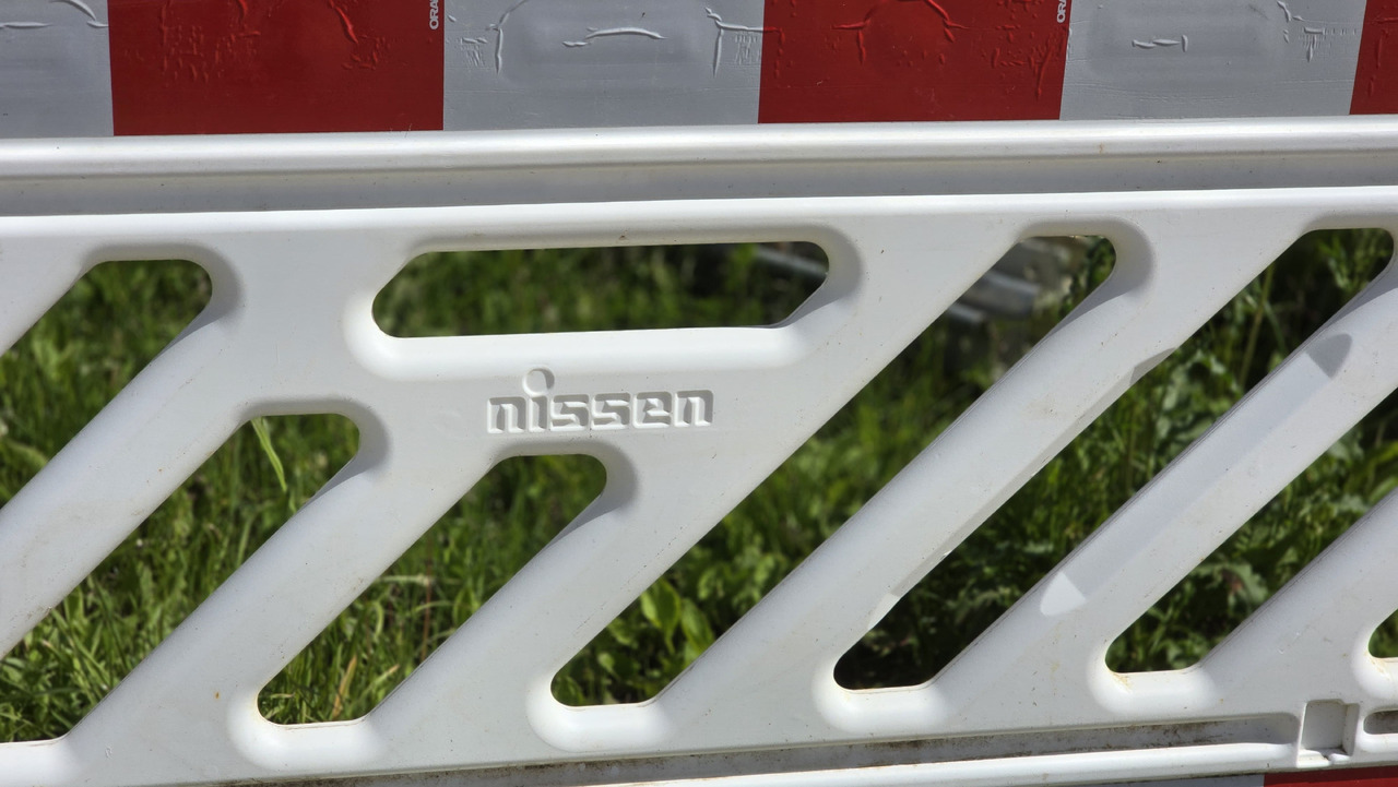 Nissen barrier fence. 2100x1100 - Verktyg/ Utrustning: bild 3 Nissen barrier fence. 2100x1100 - Verktyg/ Utrustning: bild 3