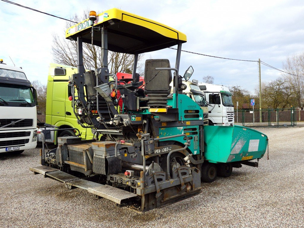 VÖGELE Super 1303-2 - Asfaltläggare: bild 2 VÖGELE Super 1303-2 - Asfaltläggare: bild 2