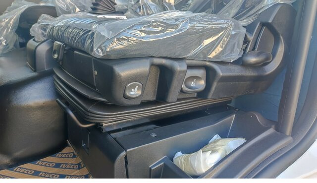 IVECO EuroCargo ML120EL21 EVI_E-AC+ PILOT+PTO... - Chassi lastbil: bild 5 IVECO EuroCargo ML120EL21 EVI_E-AC+ PILOT+PTO... - Chassi lastbil: bild 5