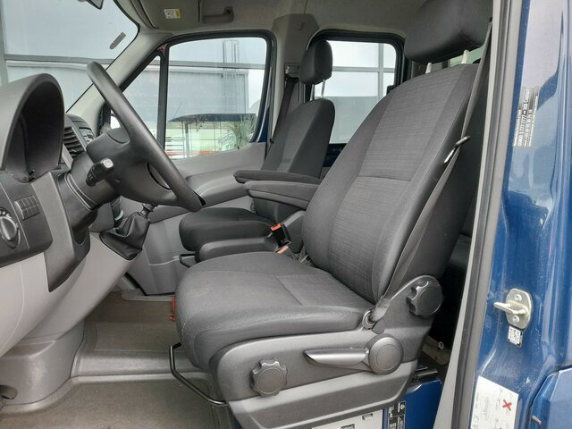 MERCEDES-BENZ Sprinter 316 DOKA 4X4+6 LOCURI+BENA TRANSPORT... - Minibuss, Persontransport: bild 5 MERCEDES-BENZ Sprinter 316 DOKA 4X4+6 LOCURI+BENA TRANSPORT... - Minibuss, Persontransport: bild 5