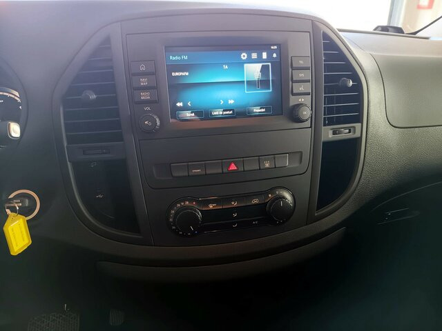 MERCEDES-BENZ Vito Kasten eVito 112 KA/FWD PARK+CLIMA... - Små skåpbil, El transportbil: bild 2 MERCEDES-BENZ Vito Kasten eVito 112 KA/FWD PARK+CLIMA... - Små skåpbil, El transportbil: bild 2