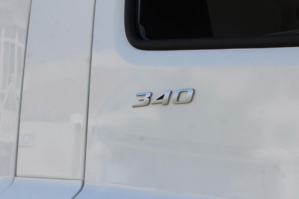 Daf CF 340 E6 Koffer 8,5m Klima LDW Rolltor LBW - Lastbil med skåp: bild 5 Daf CF 340 E6 Koffer 8,5m Klima LDW Rolltor LBW - Lastbil med skåp: bild 5