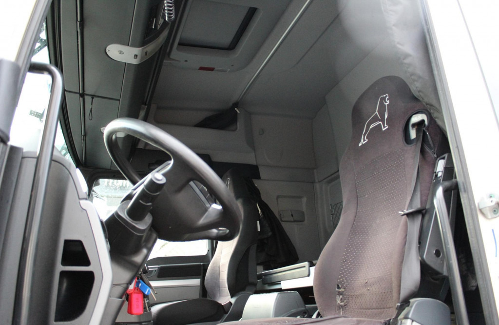 MAN TGX 18.480 E6 Retarder Kompressor Alufelgen Kühl - Dragbil: bild 4 MAN TGX 18.480 E6 Retarder Kompressor Alufelgen Kühl - Dragbil: bild 4