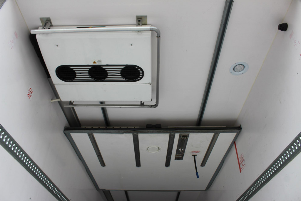 Lamberet TK SLXi Spectrum 2,65h Bi-Multi-Temp. TW LBW - Kyl/ Frys semitrailer: bild 2 Lamberet TK SLXi Spectrum 2,65h Bi-Multi-Temp. TW LBW - Kyl/ Frys semitrailer: bild 2