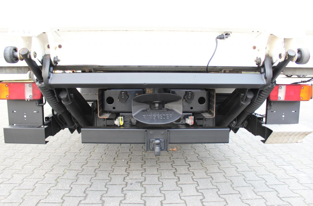 MAN TGL 8.180 E6 Koffer 7,3m LBW ANK Luft - Lastbil med skåp: bild 4 MAN TGL 8.180 E6 Koffer 7,3m LBW ANK Luft - Lastbil med skåp: bild 4