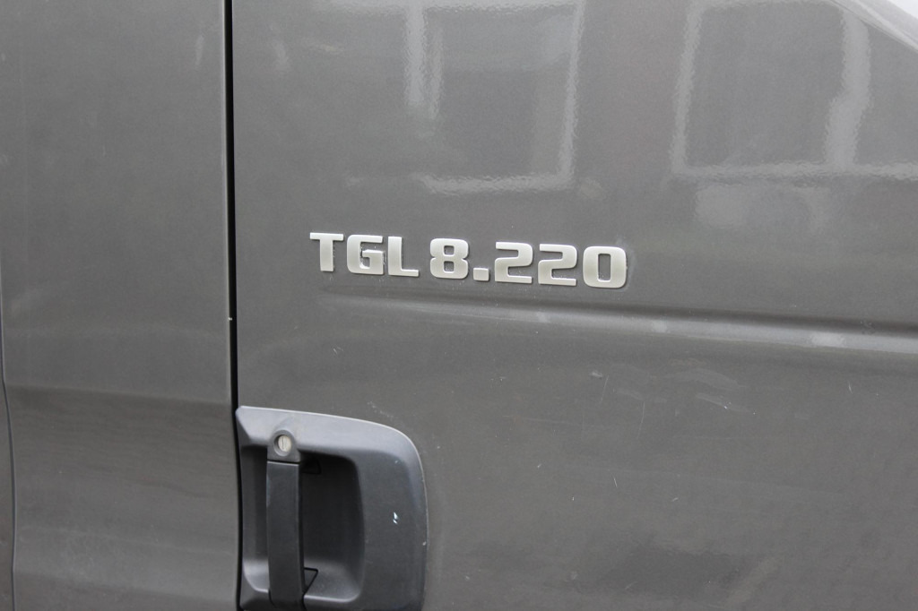 MAN TGL 8.220   Plane   AHK   6,1 m   Luft   Klima - Kapellbil: bild 4 MAN TGL 8.220   Plane   AHK   6,1 m   Luft   Klima - Kapellbil: bild 4