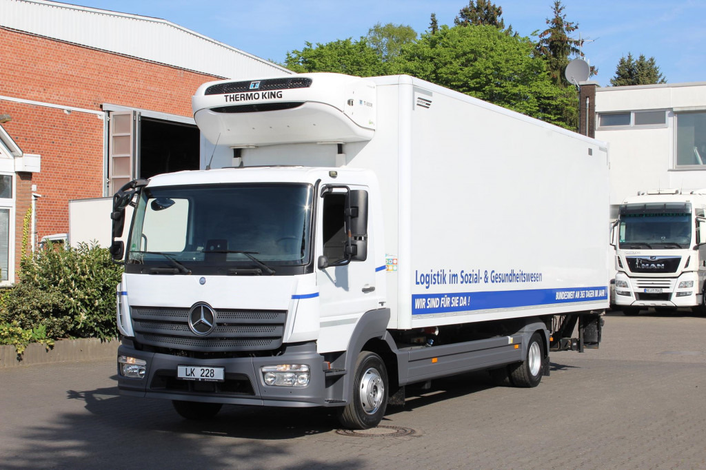 Mercedes-Benz Atego 1221 E6 TK T-800 R Strom Türen+LBW - Kylbil lastbil: bild 1 Mercedes-Benz Atego 1221 E6 TK T-800 R Strom Türen+LBW - Kylbil lastbil: bild 1