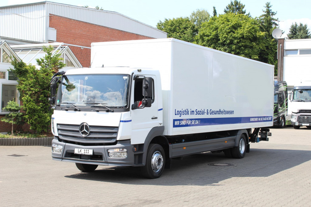 Mercedes-Benz Atego 1321 E6 Koffer Klima Kamera Schalter LBW - Lastbil med skåp: bild 1 Mercedes-Benz Atego 1321 E6 Koffer Klima Kamera Schalter LBW - Lastbil med skåp: bild 1