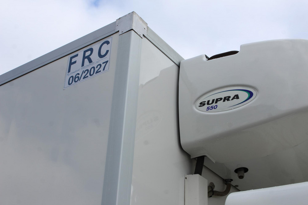 Renault D 12 Carrier Supra 550 Strom Tür LBW FRC 2027 - Kylbil lastbil: bild 5 Renault D 12 Carrier Supra 550 Strom Tür LBW FRC 2027 - Kylbil lastbil: bild 5