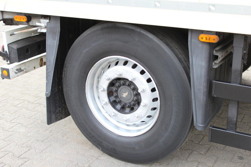 SCHMITZ TK SLX 100 Strom Aluboden FRC - Kylsläp: bild 5 SCHMITZ TK SLX 100 Strom Aluboden FRC - Kylsläp: bild 5