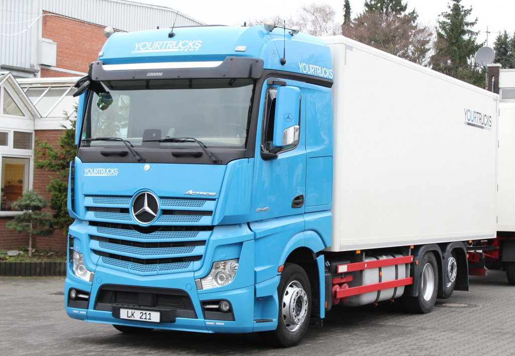 Mercedes-Benz Actros 2548 Koffer Retarder Schlafkab Kühlbox - Transportbil: bild 1 Mercedes-Benz Actros 2548 Koffer Retarder Schlafkab Kühlbox - Transportbil: bild 1