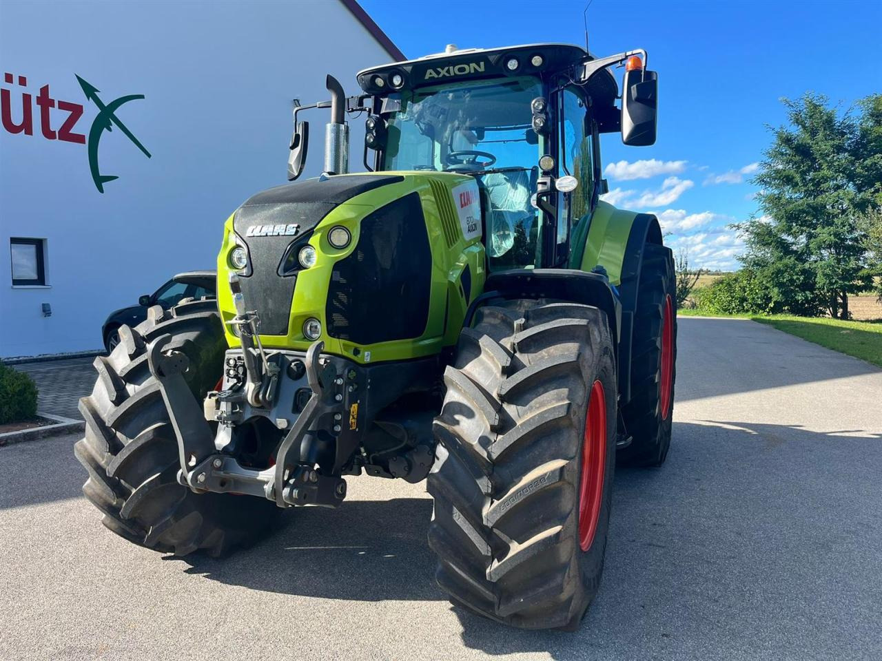 CLAAS Axion 870 CMATIC mit S10 GPS und Cebis Touch, Vorderreifen NEU - Traktor: bild 4 CLAAS Axion 870 CMATIC mit S10 GPS und Cebis Touch, Vorderreifen NEU - Traktor: bild 4