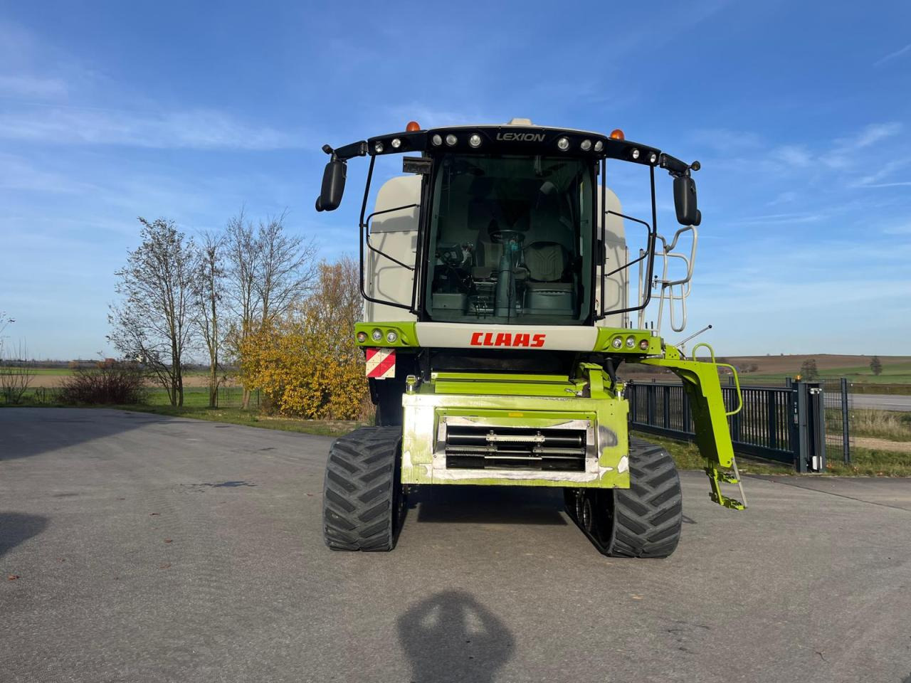 CLAAS Lexion 760TT mt SW V900, 3D, Laserpilot, APS - Skördetröska: bild 5 CLAAS Lexion 760TT mt SW V900, 3D, Laserpilot, APS - Skördetröska: bild 5